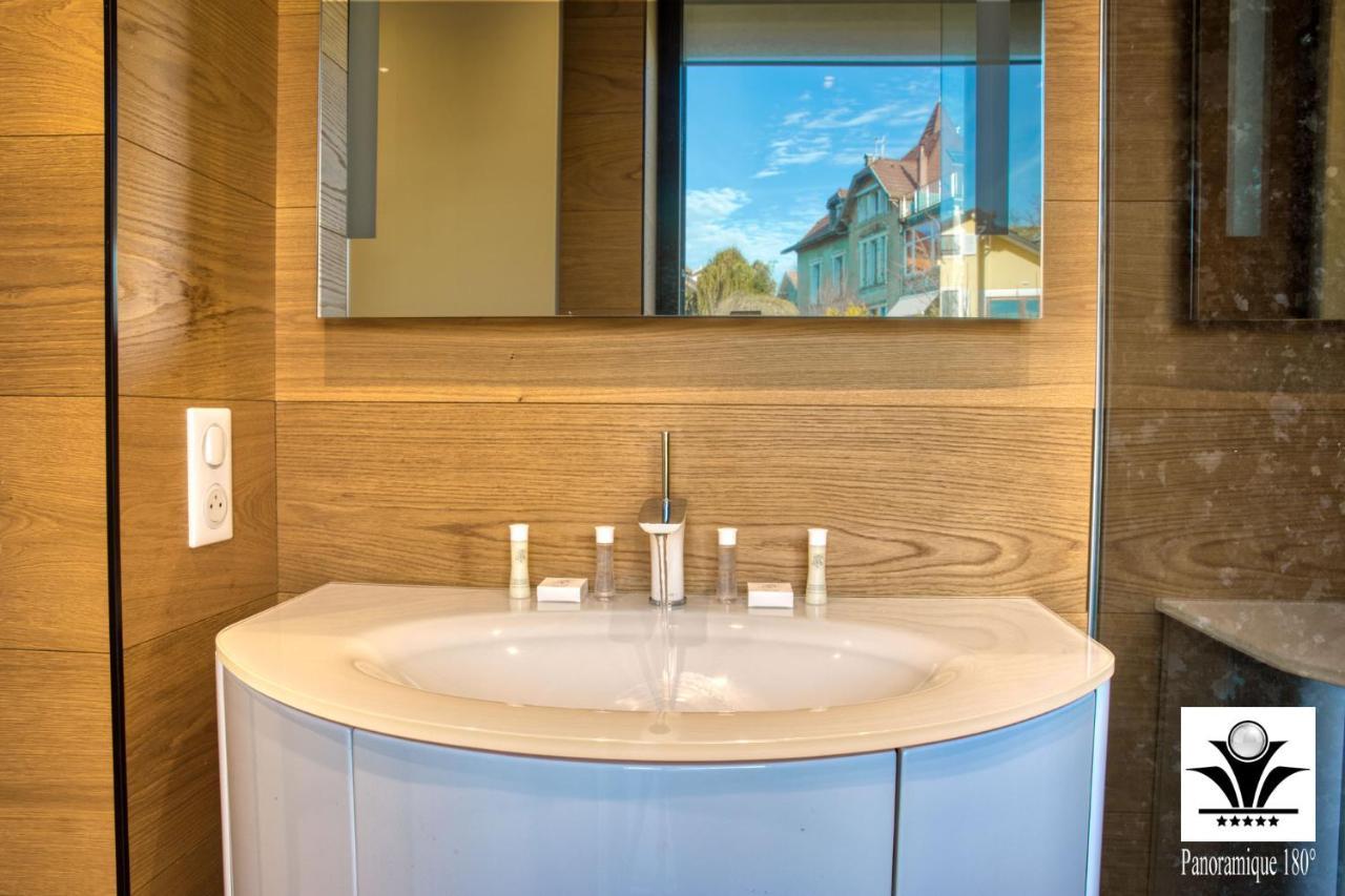 Panoramique 180 Lac Et Montagne Et Nid Secret Spa Romantique Annecy Zewnętrze zdjęcie